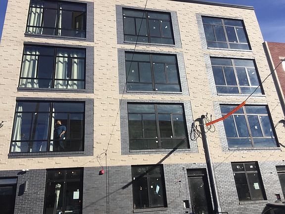 4th image of 531-533 N Budd St