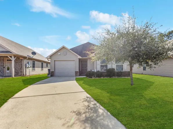 1636 Cove Dr, Mount Olive, AL 35117