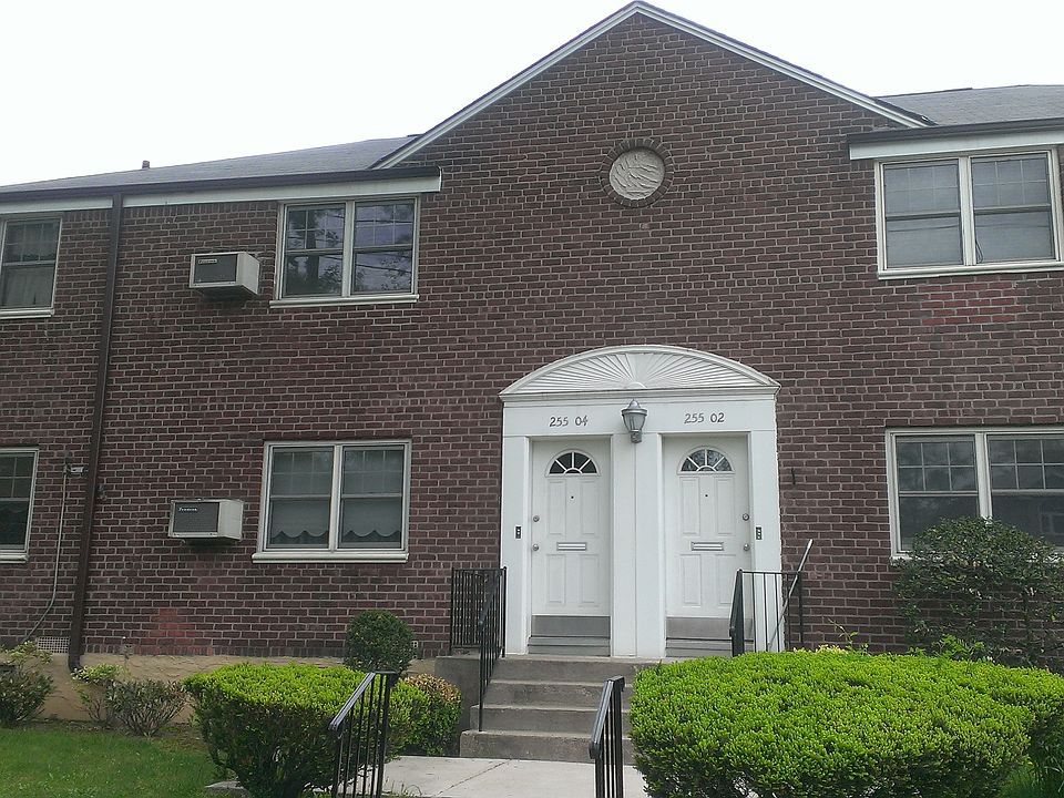 1st image of 25504 61st Ave