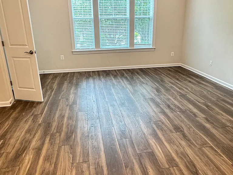 45083 Cappamore Ter — Photo 10