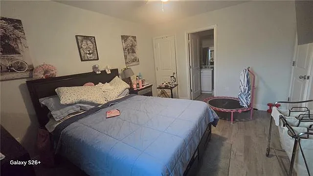 7812 Angela St — Photo 13