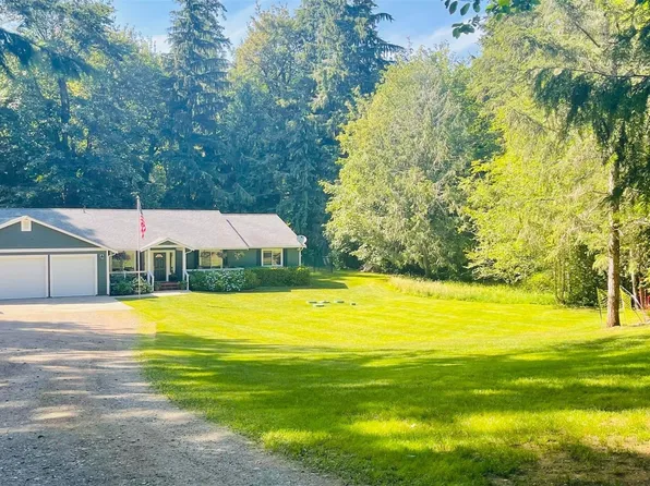 720 E Trails Road, Belfair, WA 98528