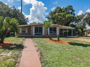 1969 Sunset Dr SW, Vero Beach, FL 32962