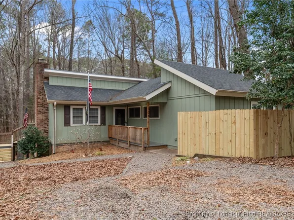 326 Harbor Trce, Sanford, NC 27332