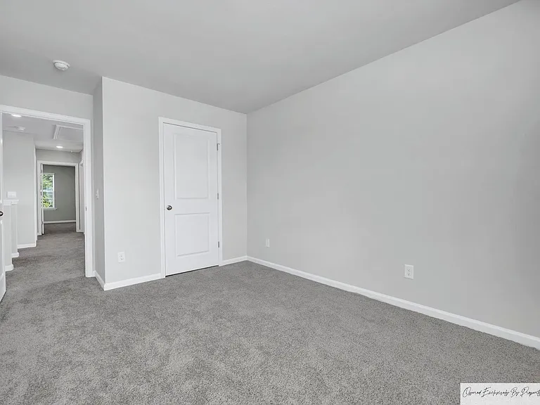 2128 Elmridge Rd — Photo 26