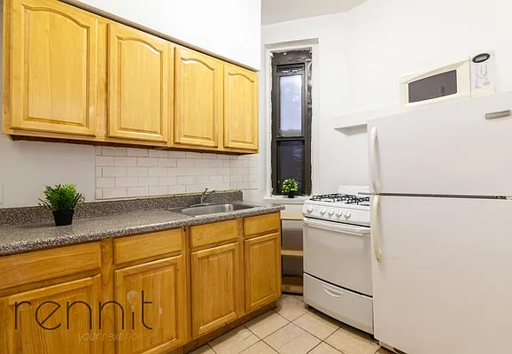 Rented by Rennit Inc. | media 17