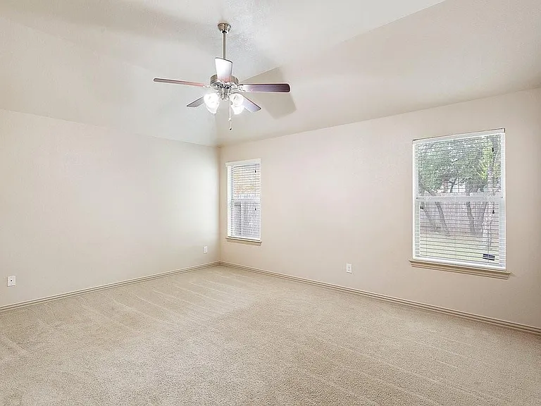 521 Walsh Hill Trl — Photo 16