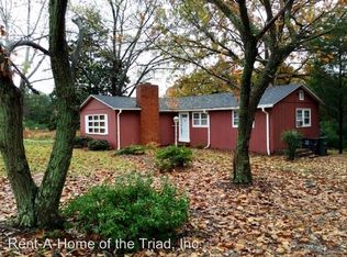 1670 Pleasant Ridge Rd, Greensboro, NC 27409