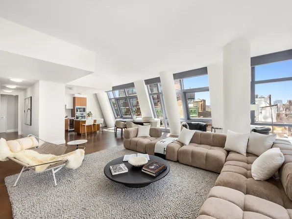 35 West 15th Street image 3 of 15