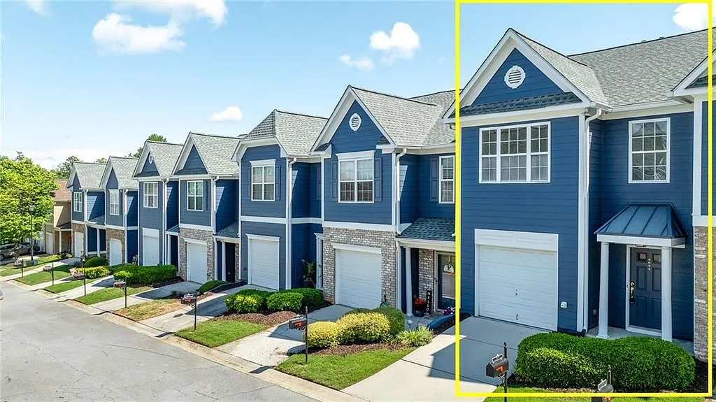 3 bed, 3.0 bath, 1506 sqft, $1,895 — Photo 3