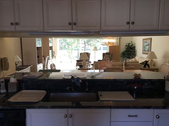 4th image of 5985 Bloomfield Cir APT D204