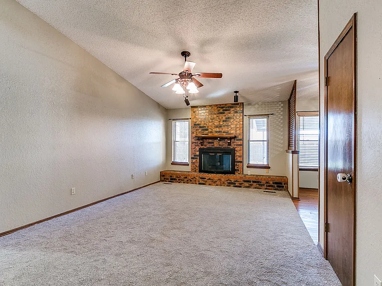 764 Okie Ridge Rd — Photo 3