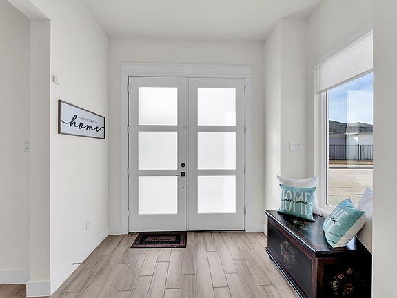 5th image of 18518 Bridgeway Ln