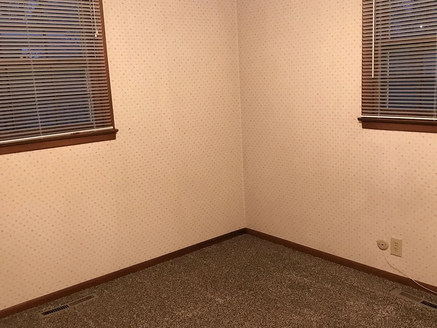 2 bed, $850 — Photo 3