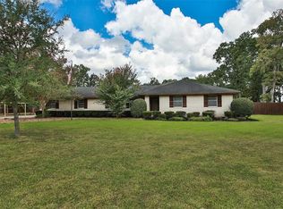 1905 Airport Rd, Conroe, TX 77301