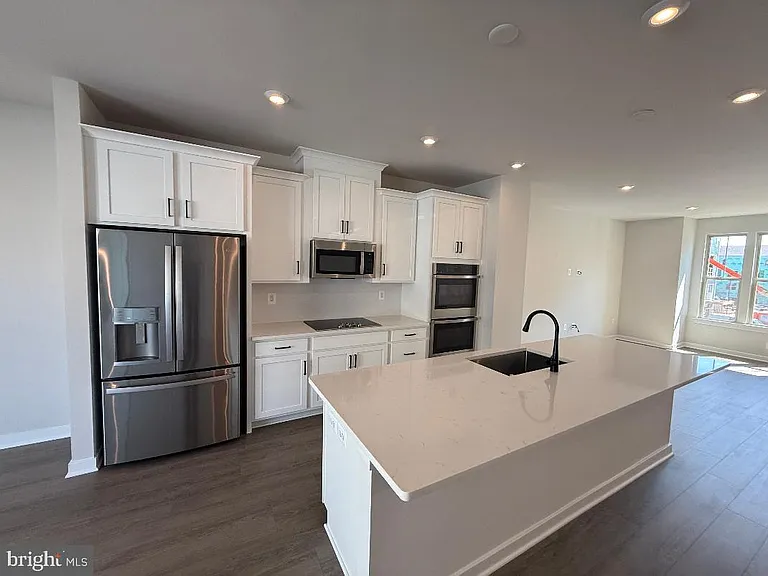 3809 Shale Ridge Rd — Photo 5