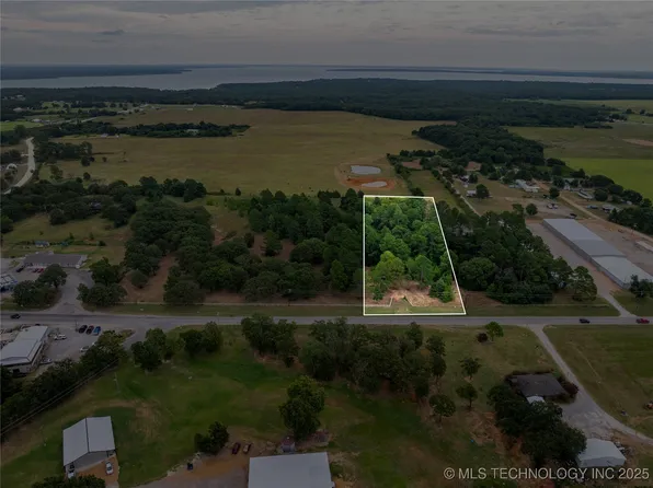 3 Enos Rd, Kingston, OK 73439