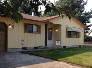 707 55th Pl, Springfield, OR 97478