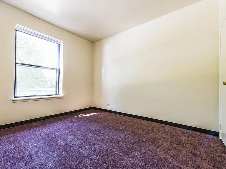 5051 S Forrestville — Photo 68