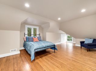 431 S Waiola Ave, La Grange, IL 60525