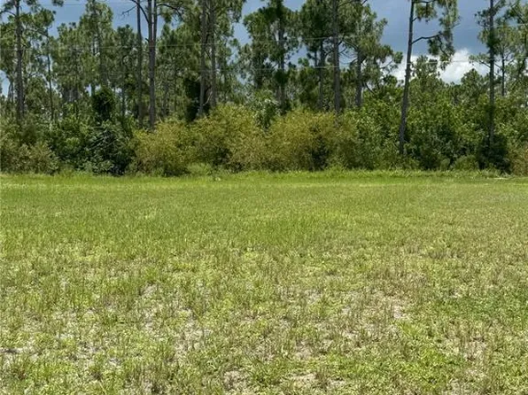 25573 Prada Dr #8, Punta Gorda, FL 33955