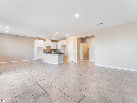 5th image of 9292 Bluemist Falls St