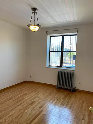 Rented by Compass | media 19