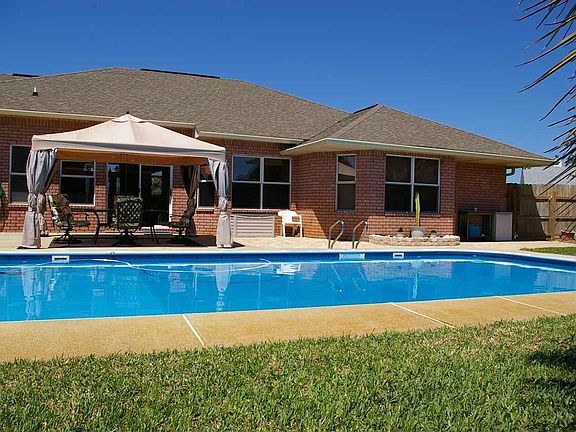 2nd image of 3851 Saber Tooth Cir