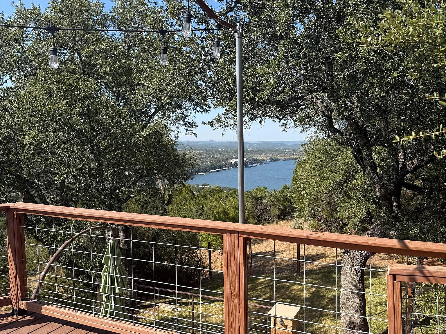 3 bed, 2.5 bath, 2638 sqft, $3,800 — Photo 2