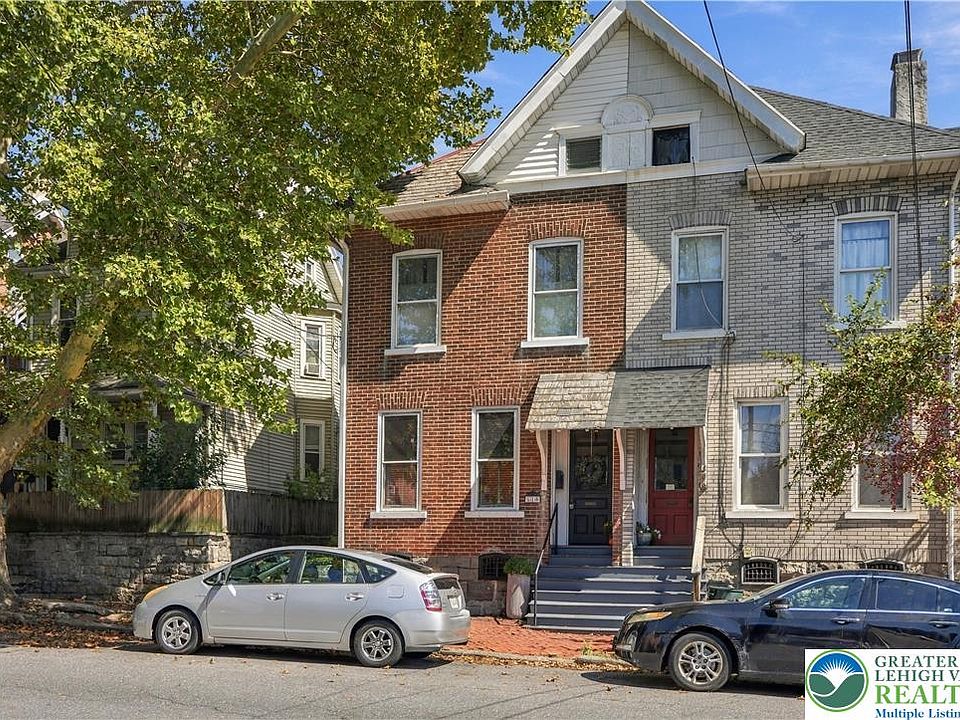 1st image of 810 High St
