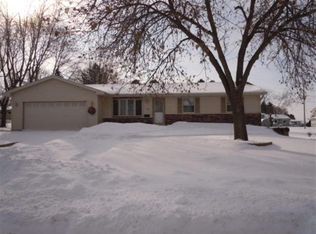 1220 Chestnut St, Waterloo, WI 53594