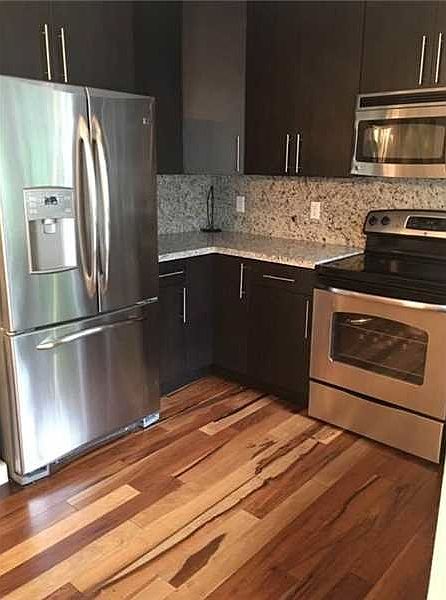 2nd image of 3900 SW 60th Ave