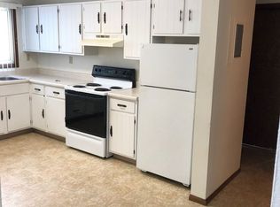 216 12th St NE APT 204, Owatonna, MN 55060
