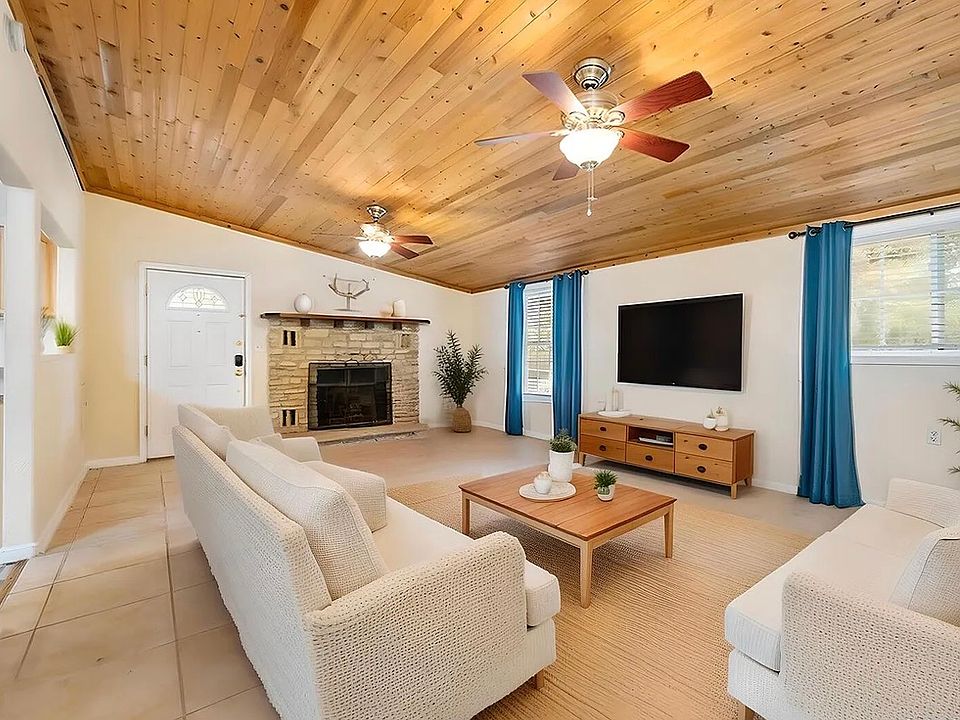 1st image of 8715 Buckskin Dr #1