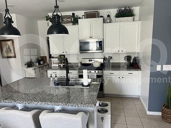 3rd image of 3806 E Archer Dr