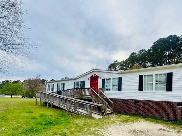 2249 Harbor Ridge Drive SE, Bolivia, NC 28422
