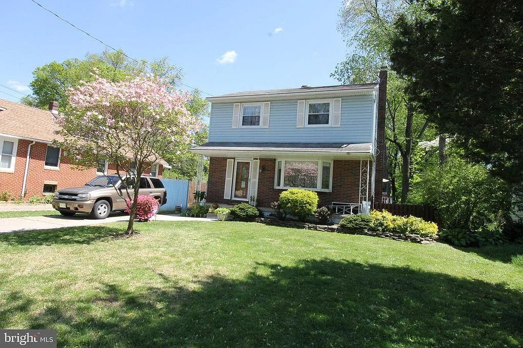 3 bed, 1.5 bath, 1778 sqft, $3,100 — Photo 2