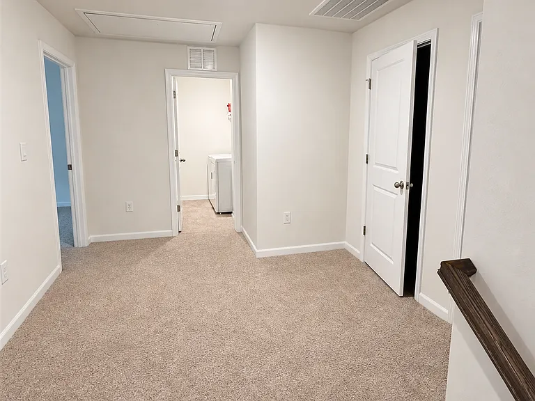 57 Stone Apairy Dr — Photo 30