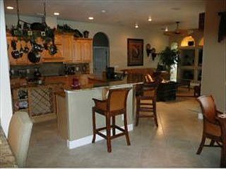 5th image of 535 Country Club Dr