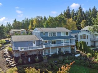 141 E Spruce St, Union, WA 98592