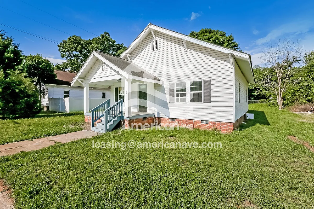635187_002_front_view_13702911.jpg - 128 Riley St
