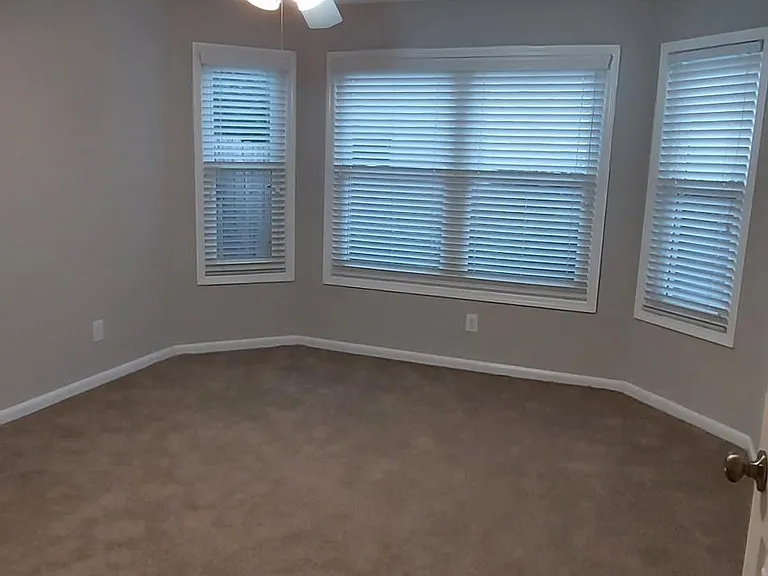 3211 Avensong Village Cir — Photo 8