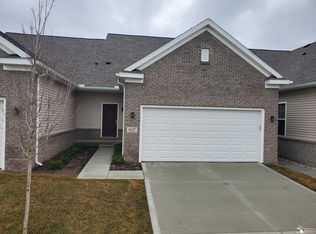 833 Plum Village Dr, Monroe, MI