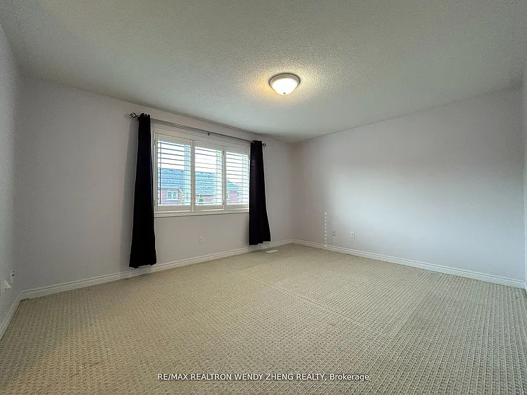 33 Begonia Cres #UPPER — Photo 11