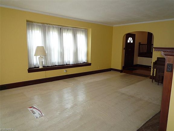 3rd image of 2215 23rd St