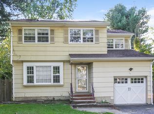 34 Preston Ave, East Hanover, NJ 07936