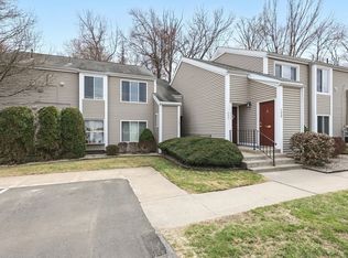 133 Nassau Dr UNIT 133, Springfield, MA 01129