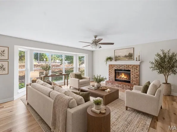 1014 Wake Ct, Wentzville, MO 63385