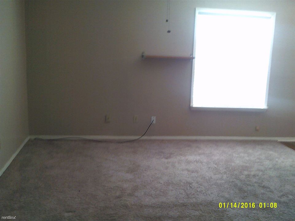CY2815C Living room