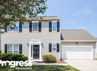 6717 Iron Brigade Ln, Charlotte, NC 28269